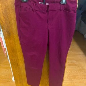 Old Navy Mid Rise Pixie Ankle Pants